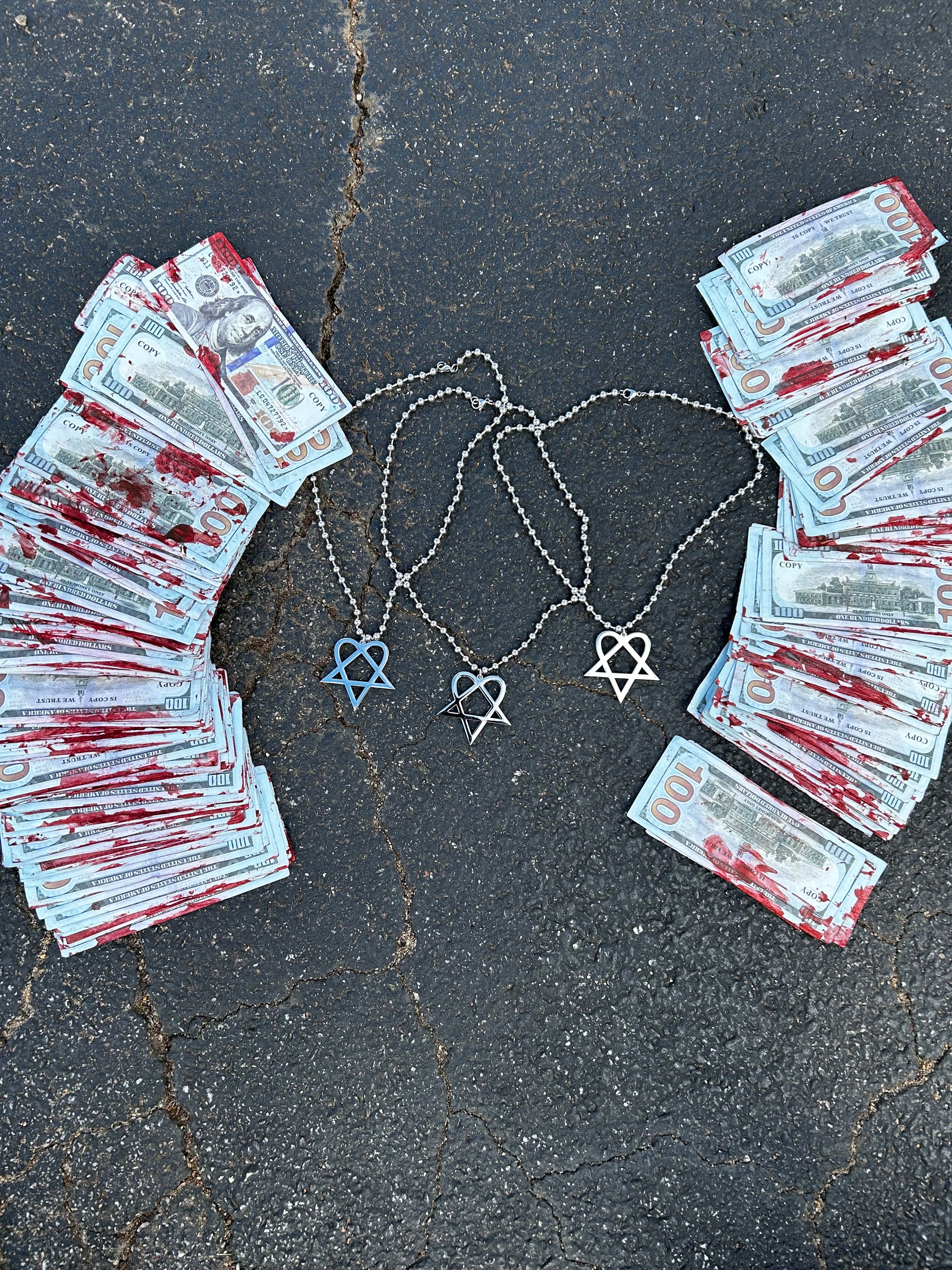 V1 "FH HEARTAGRAM" CHAIN